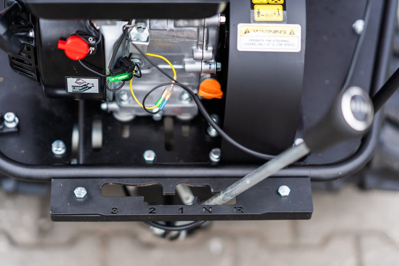 TRACKED GASOLINE WHEELBARROW G500