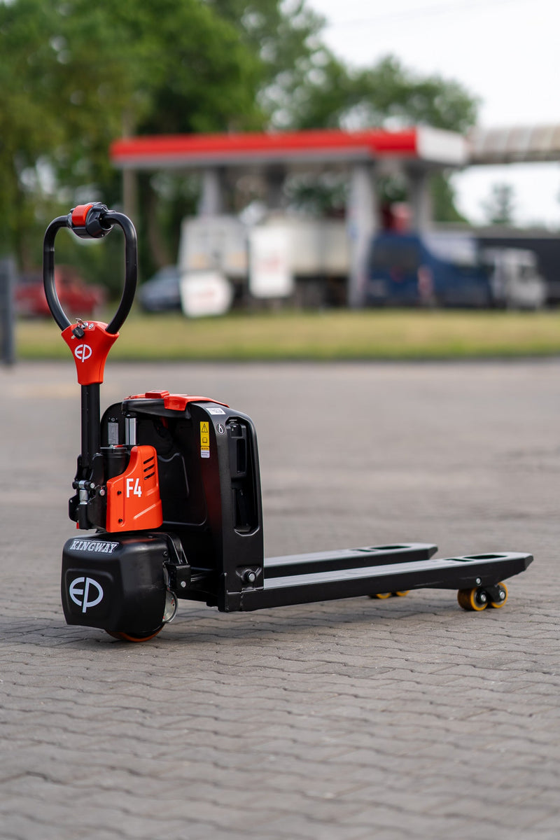 EP F4 + K3000 Generator for only €1!