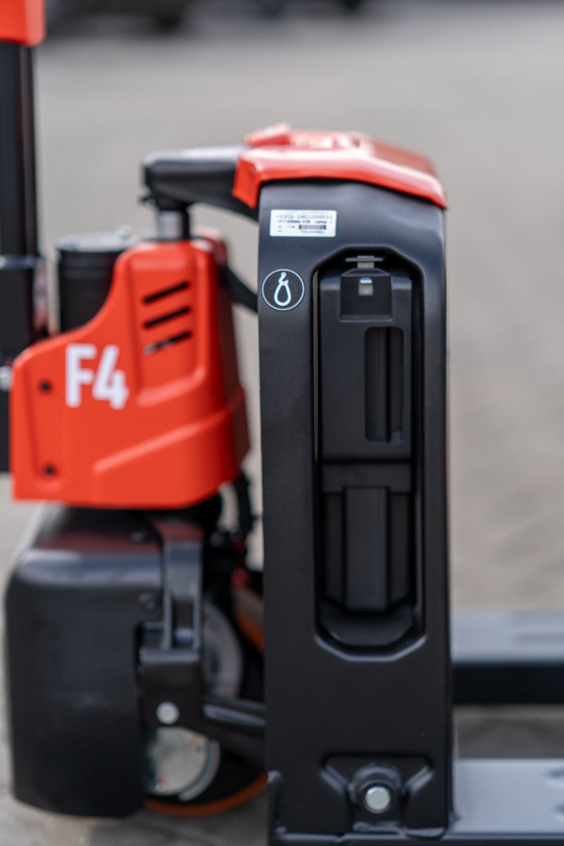 EP F4 + K3000 Generator for only €1!